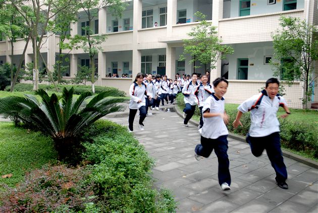 棠外校园安全疏散演练(一)