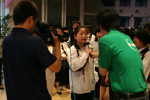中央电视台新闻频道新家园节目组来我校采访（三）
