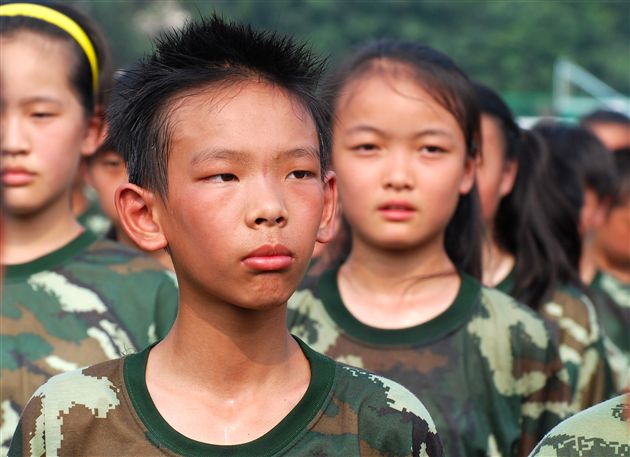 棠中外语学校2012届新生军训汇报表演8