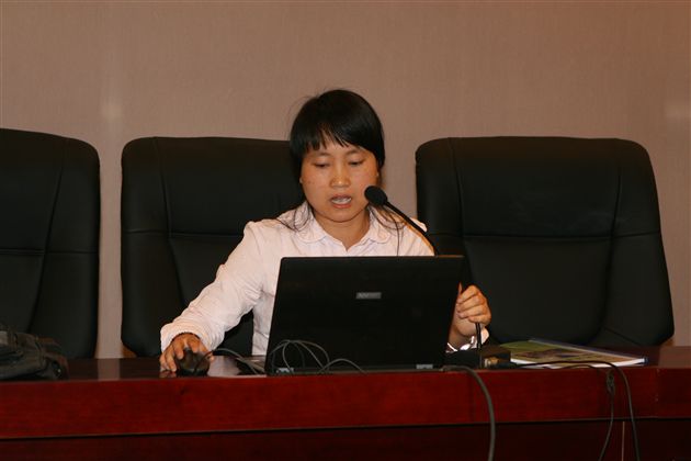 刘玉萍老师作报告