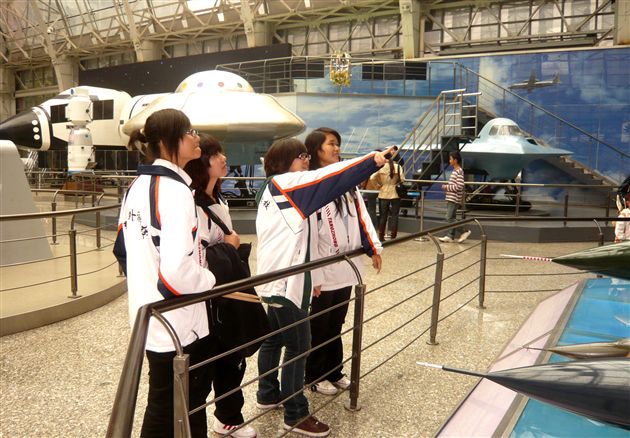 棠外PGA班的同学参观四川省科技馆4