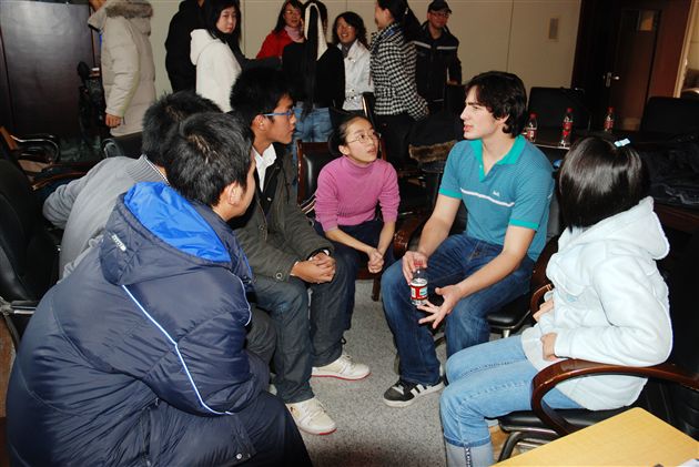 四川大学国际交换生在棠外参观交流5