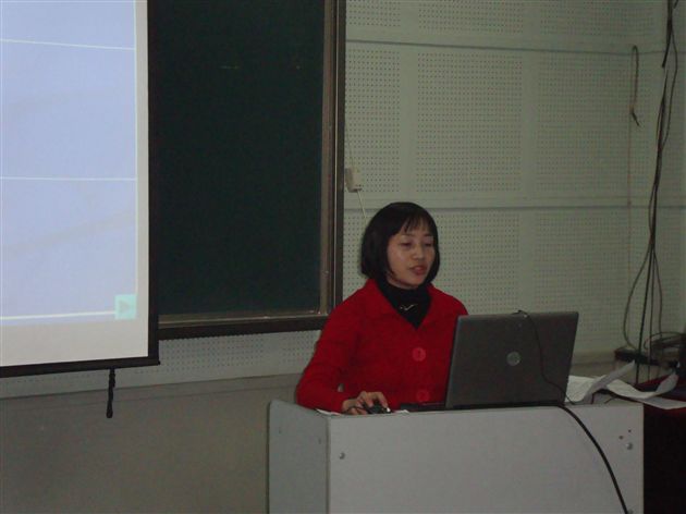 李鹏老师赛场风采