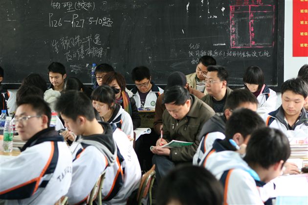 韩立福教授深入课堂指导（四）