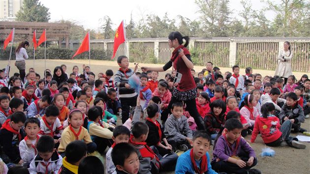 棠外附小植树节活动4