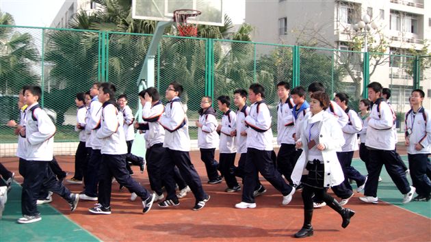 初2011届召开家长开放日活动5