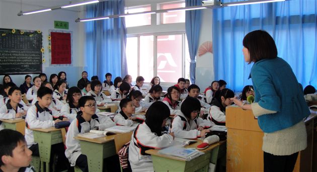 初2011届召开家长开放日活动7