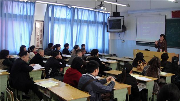 初2011届召开家长开放日活动12