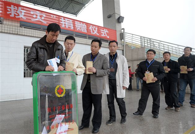 爱如春雨　抗旱救灾11