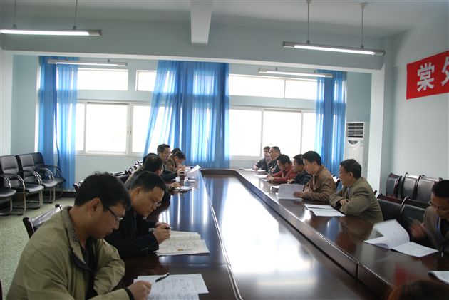 县高中数学中心组到棠外进行教学视导3