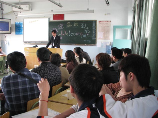 棠外高2012级“家长开放日”活动8