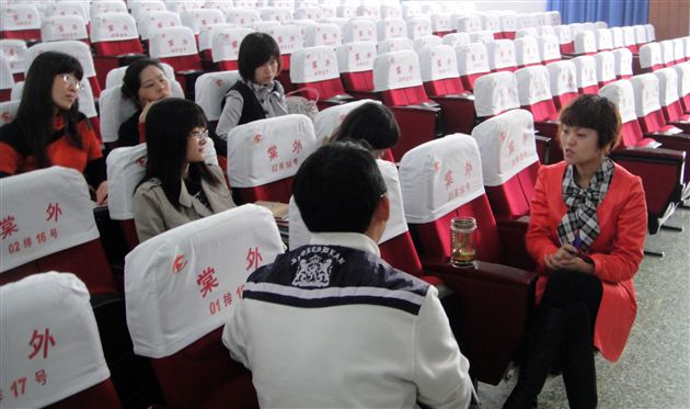 棠外初二语文备课组“3+1”导学案培训会1