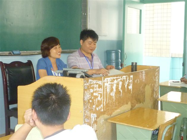 初2013级首次班主任工作交流会3