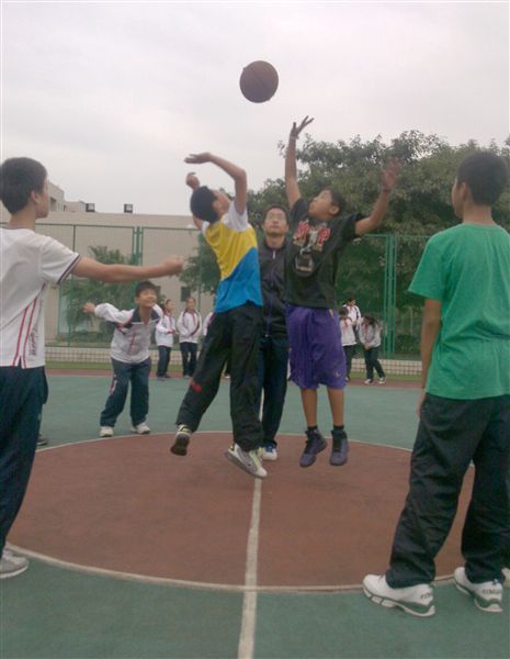 棠外附小班级篮球对抗赛1