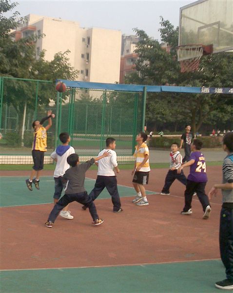 棠外附小班级篮球对抗赛2