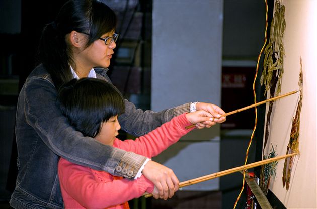 川大皮影协会与棠外附小联谊活动6