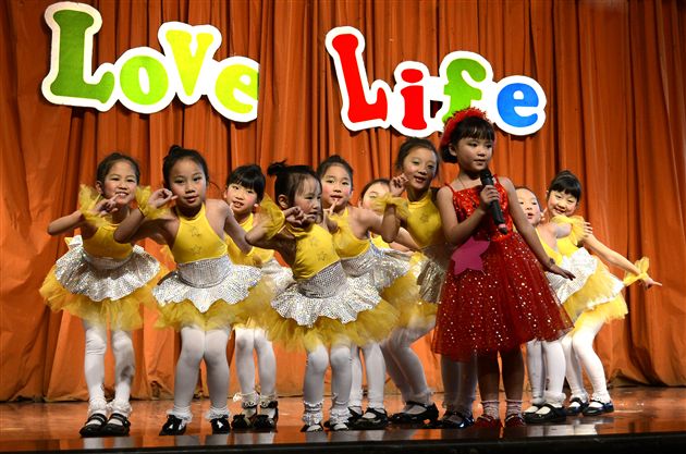 棠外附小第六届英语风采大赛3