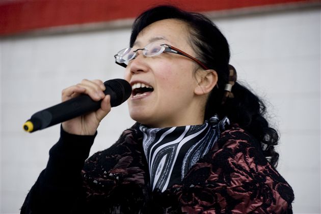 棠外附小隆重举行2010—2011学年度下期开学典礼