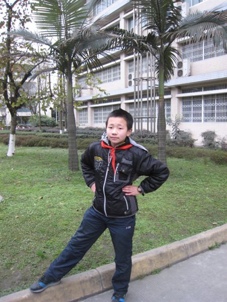 棠外附小参加双流县第一届运动会中小学生乒乓球锦标赛获佳绩</p><p>　　