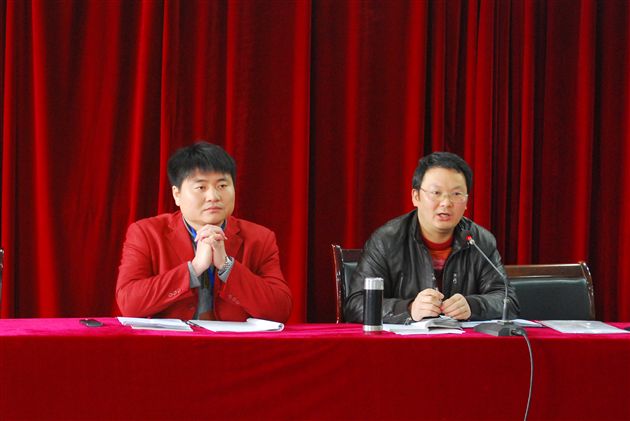 双流县八年级语文阅读教学同课异授研讨会在棠外举行